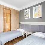 W Warszawie Dedykowany Parking Podziemny W Cenie, Wifi, Ac, Blisko Centrum New In Finished To A High Specification Fitted Out To A High Standard On The 7th Floor, Wifi, Underground Parking Price Included Apartmán *