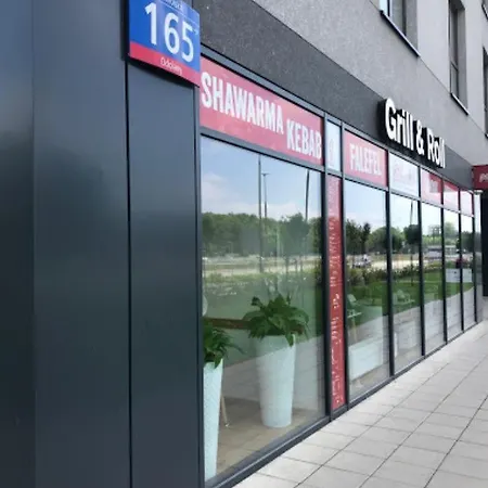 W Warszawie Dedykowany Parking Podziemny W Cenie, Wifi, Ac, Blisko Centrum New In Finished To A High Specification Fitted Out To A High Standard On The 7th Floor, Wifi, Underground Parking Price Included * Varšava