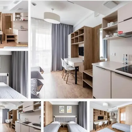 Apartamento W Warszawie Dedykowany Parking Podziemny W Cenie, Wifi, Ac, Blisko Centrum New In Finished To A High Specification Fitted Out To A High Standard On The 7th Floor, Wifi, Underground Parking Price Included *