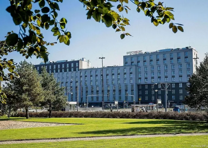 W Warszawie Dedykowany Parking Podziemny W Cenie, Wifi, Ac, Blisko Centrum New In Finished To A High Specification Fitted Out To A High Standard On The 7th Floor, Wifi, Underground Parking Price Included وارسو