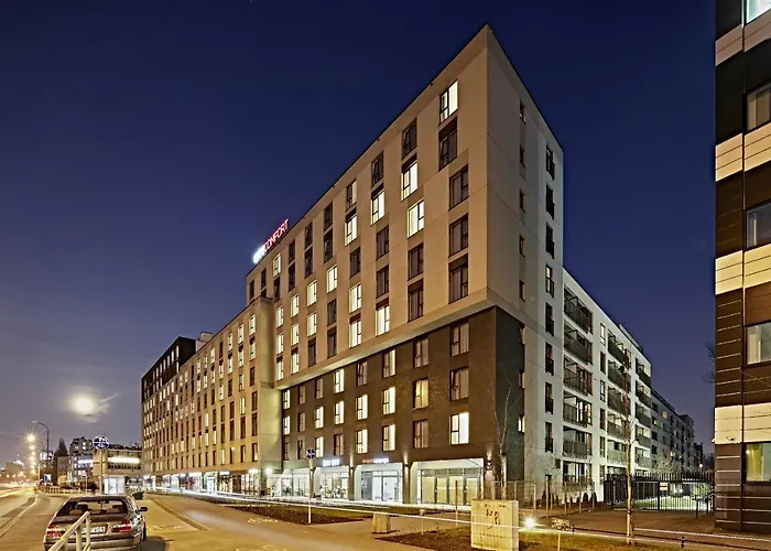 شقة W Warszawie Dedykowany Parking Podziemny W Cenie, Wifi, Ac, Blisko Centrum New In Finished To A High Specification Fitted Out To A High Standard On The 7th Floor, Wifi, Underground Parking Price Included *