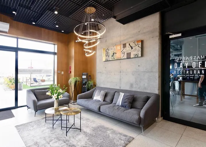 شقة W Warszawie Dedykowany Parking Podziemny W Cenie, Wifi, Ac, Blisko Centrum New In Finished To A High Specification Fitted Out To A High Standard On The 7th Floor, Wifi, Underground Parking Price Included *