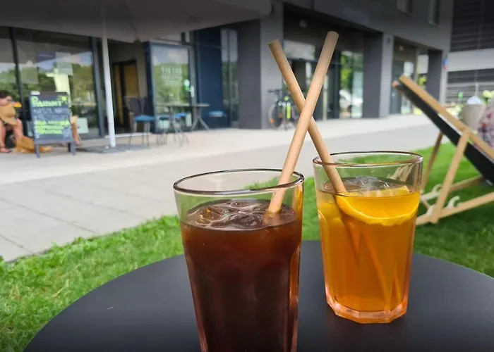 شقة W Warszawie Dedykowany Parking Podziemny W Cenie, Wifi, Ac, Blisko Centrum New In Finished To A High Specification Fitted Out To A High Standard On The 7th Floor, Wifi, Underground Parking Price Included وارسو