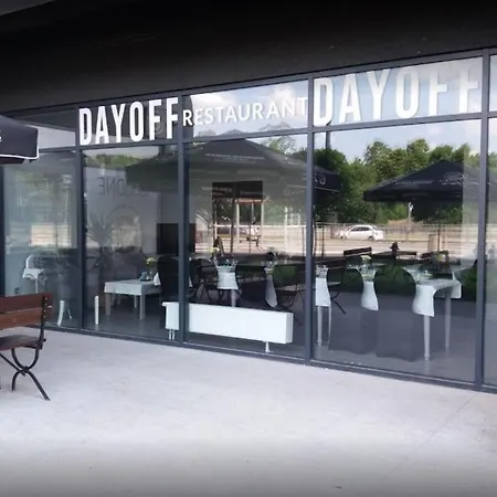 W Warszawie Dedykowany Parking Podziemny W Cenie, Wifi, Ac, Blisko Centrum New In Finished To A High Specification Fitted Out To A High Standard On The 7th Floor, Wifi, Underground Parking Price Included Lejlighed